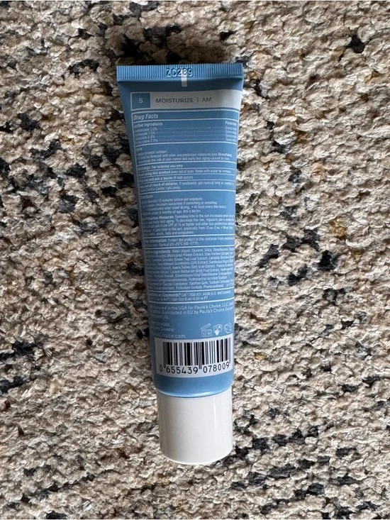 Paula's Choice Blue Daily Hydrating Fluid SPF 50 Tube - Picture 2 of 2